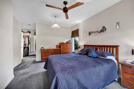 Photo of property in 69 Airport Drive, New Plymouth Airport, New Plymouth, 4373