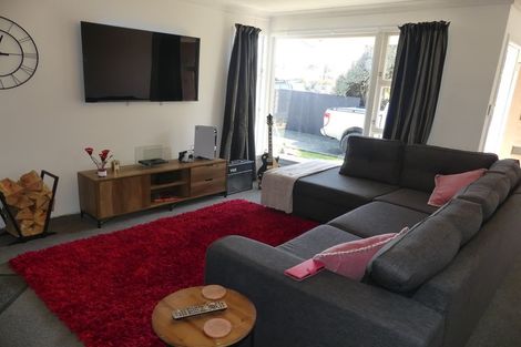 Photo of property in 147 Stobo Street, Grasmere, Invercargill, 9810