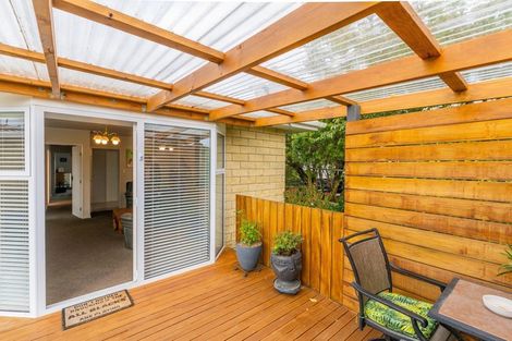 Photo of property in 2/16 Anaru Street, Raumati Beach, Paraparaumu, 5032