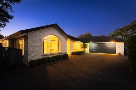 Photo of property in 10 Harvest Court, Paraparaumu, 5032