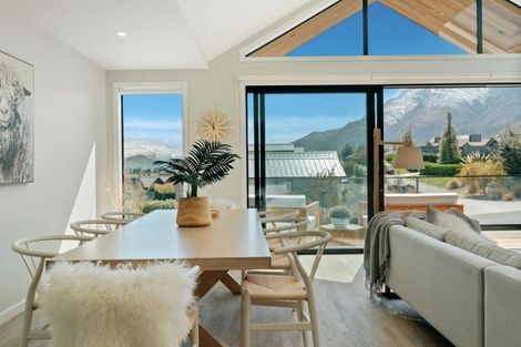 Photo of property in 47a Mcadam Drive, Jacks Point, Queenstown, 9371