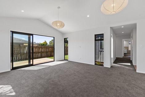 Photo of property in 5a Murray Street, Bell Block, New Plymouth, 4312