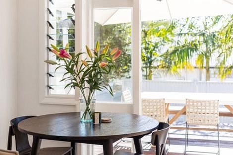Photo of property in 55 Premier Avenue, Point Chevalier, Auckland, 1022