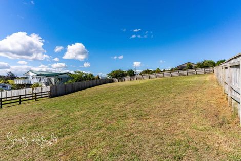 Photo of property in 15 Calla Street, Maungaturoto, 0520