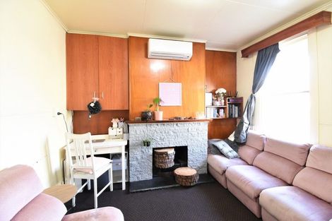 Photo of property in 16 Titan Street, North Dunedin, Dunedin, 9016