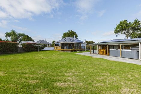 Photo of property in 37 Village Way, Ardmore, Papakura, 2582