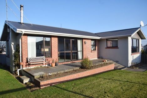 Photo of property in 30 Wicklow Street, Clifton, Invercargill, 9812