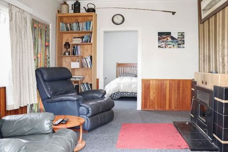 Photo of property in 4 David Street, Ohai, 9635