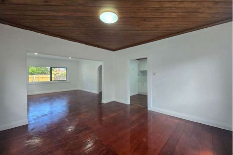Photo of property in 1 Bledisloe Street, Papatoetoe, Auckland, 2104