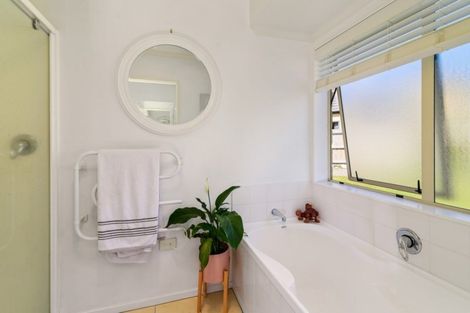 Photo of property in 118 Rimuvale Street, Pukehangi, Rotorua, 3015