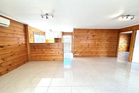 Photo of property in 97 Pakuranga Road, Pakuranga, Auckland, 2010