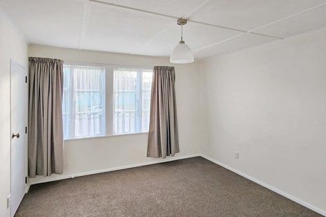 Photo of property in 2 Avery Grove, Boulcott, Lower Hutt, 5011