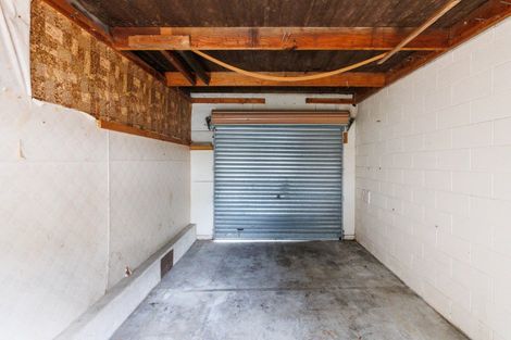 Photo of property in 2 Adams Place, Kelvin Grove, Palmerston North, 4414