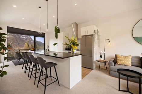 Photo of property in 5 Phoenix Lane, Arthurs Point, Queenstown, 9371