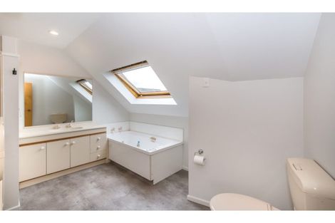 Photo of property in 2/40 Onslow Street, St Albans, Christchurch, 8014