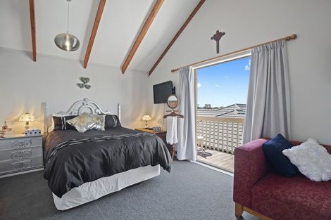 Photo of property in 67 Elsie Drive, Waiuku, 2123