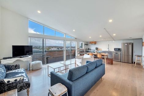 Photo of property in 30c Pollen Street, Grey Lynn, Auckland, 1021