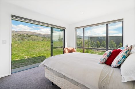 Photo of property in 15 Jackson Rise, Luggate, Wanaka, 9383