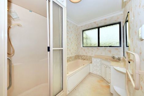 Photo of property in 57 Regency Crescent, Redwood, Christchurch, 8051