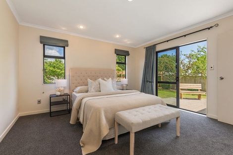 Photo of property in 88 Summerhill Drive, Fitzherbert, Palmerston North, 4410