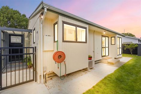 Photo of property in 131a Olliviers Road, Phillipstown, Christchurch, 8011