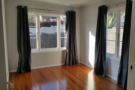 Photo of property in 17 Larchwood Avenue, Westmere, Auckland, 1022
