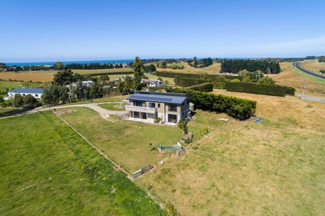 Photo of property in 10 Ellis Road, Normanby, Timaru, 7971