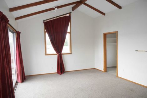 Photo of property in 75 Maidstone Road, Ilam, Christchurch, 8041