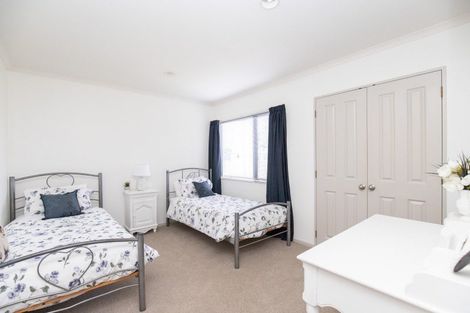 Photo of property in 1 Harris Place, Ngatea, 3503