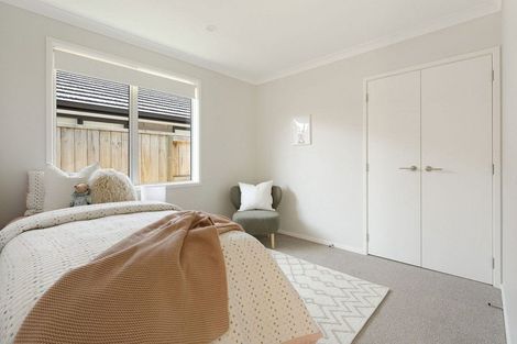 Photo of property in 30 Hills View Drive, Papamoa, 3118