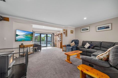 Photo of property in 20 Admiralty Place, Waikawa, Picton, 7220