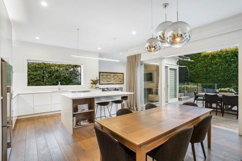 Photo of property in 84 Sarsfield Street, Herne Bay, Auckland, 1011