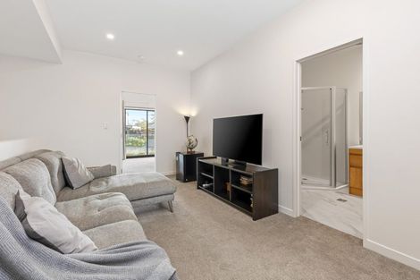 Photo of property in 10b Nellie Drive, Kumeu, 0810