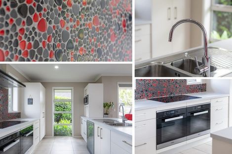 Photo of property in 8 Whitney Place, Rototuna North, Hamilton, 3210