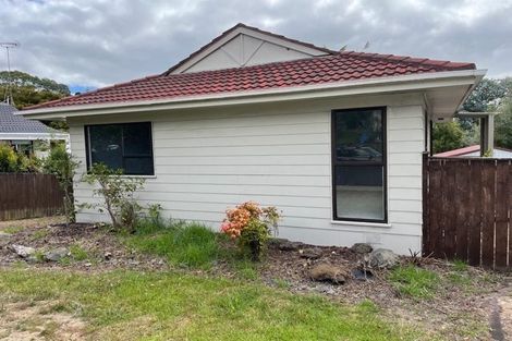 Photo of property in 104 Spinella Drive, Bayview, Auckland, 0629