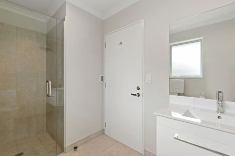 Photo of property in 1b Country Palms Drive, Halswell, Christchurch, 8025