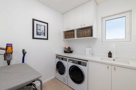 Photo of property in 17 El Patron Lane, Halswell, Christchurch, 8025