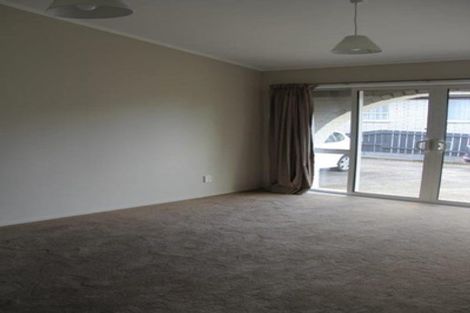 Photo of property in 116b Wellington Street, Pukekohe, 2120