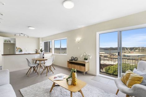 Photo of property in Mansfield Towers, 1 Grant Road, Thorndon, Wellington, 6011