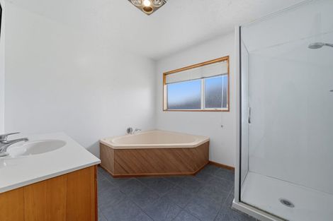 Photo of property in 4 Teal Close, Woolston, Christchurch, 8023