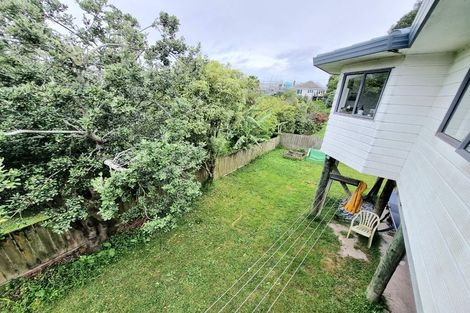 Photo of property in 3/21 Te Atatu Road, Te Atatu South, Auckland, 0610