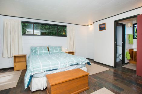 Photo of property in 58 Moana Road, Okitu, Gisborne, 4010