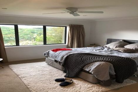 Photo of property in 5 Catlins Glen, Aotea, Porirua, 5024