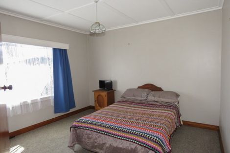 Photo of property in 7 Greenfield Street, Hector, 7822