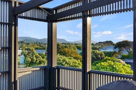 Photo of property in 7 Tutere Street, Waikanae Beach, Waikanae, 5036