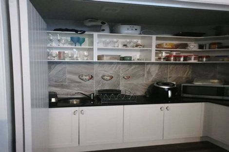 Photo of property in 15 Derwent Place, Flagstaff, Hamilton, 3210