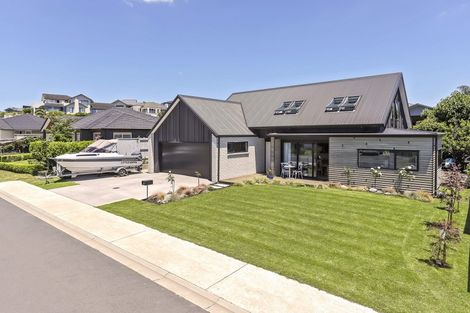 Photo of property in 75 Bert Wall Drive, Omokoroa, 3114