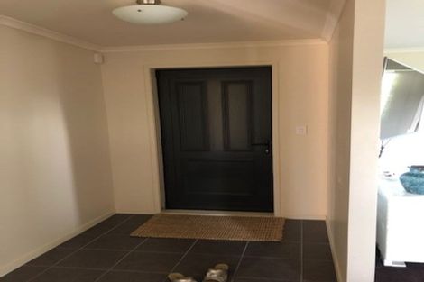 Photo of property in 36 Greig Place, Pukekohe, 2120