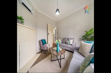 Photo of property in 20 Ludlam Crescent, Woburn, Lower Hutt, 5010