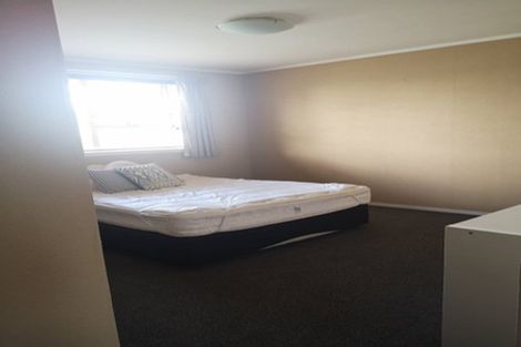 Photo of property in 1 Winning Terrace, Dinsdale, Hamilton, 3204